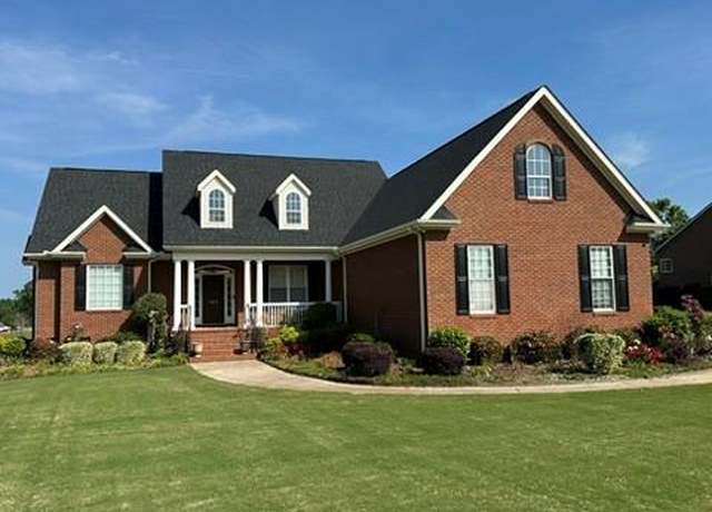 Property at 107 Sand Trap Ln, Greenwood, SC 29649, 3 beds, 2 baths
