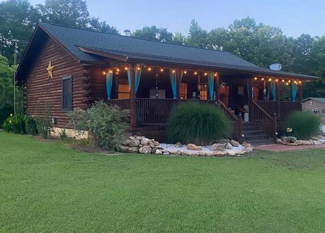 Property at 319 Garrett Rd, Greenwood, SC 29649, 2 beds, 2 baths