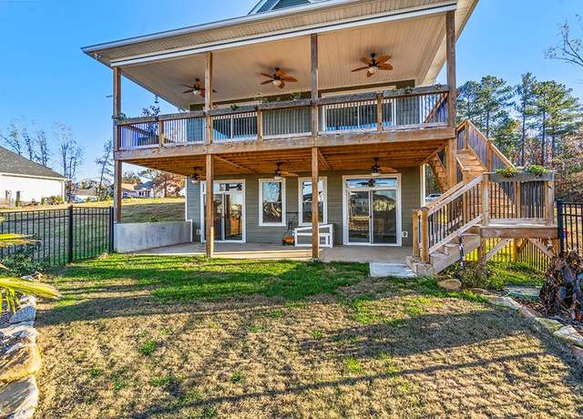 Property at 137 Boardwalk, Greenwood, SC 29649, 4 beds, 4.5 baths