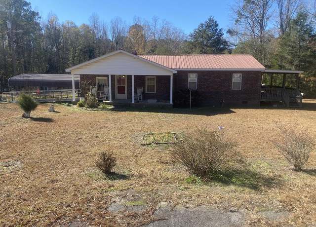 Property at 4501 Cokesbury Rd, Hodges, SC 29653, 3 beds, 2 baths