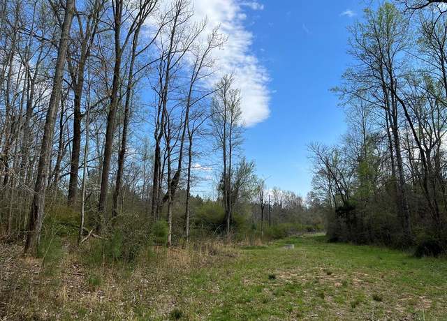 Property at 1310 1310 E. Laurel Rd, Greenwood, SC 29649