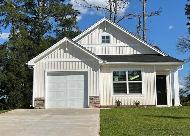 Property at 143 Myers Ln, Laurens, SC 29360, 3 beds, 2 baths