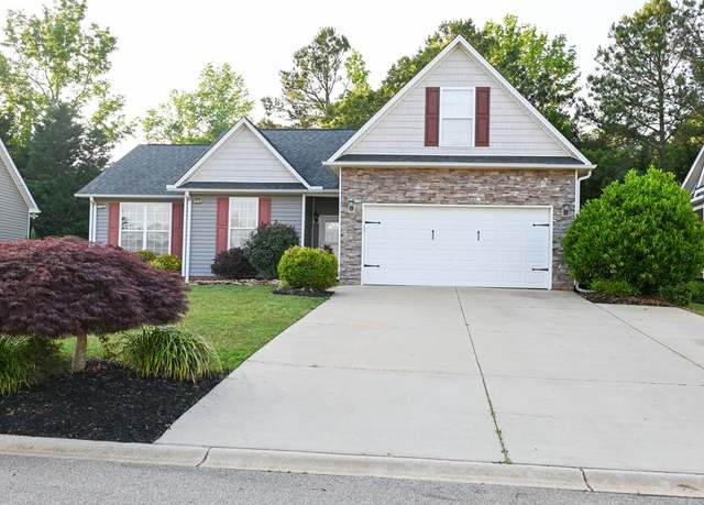 Property at 201 Kinkade Dr, Greenwood, SC 29649, 3 beds, 2 baths