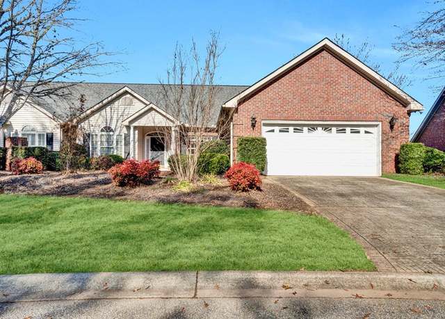 Property at 114 Hunters Village Dr, Greenwood, SC 29649, 3 beds, 2 baths