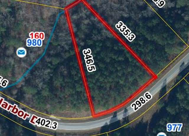 Property at 978 Eagles Harbor Dr, Hodges, SC 29653