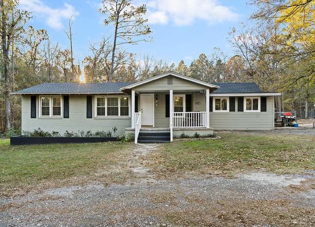 Property at 423 Greenfield Rd, Mccormick, SC 29835, 3 beds, 2 baths