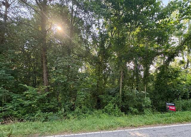 Property at 1321 Evans Pond Rd, Greenwood, SC 29646