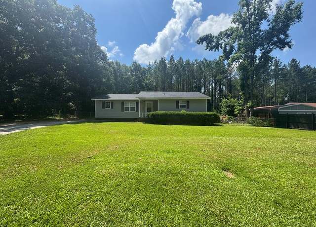 Property at 122 Singletree Rd, Greenwood, SC 29646, 3 beds, 1.5 baths
