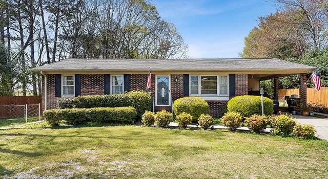Photo of 1229 Woodlawn Rd, Greenwood, SC 29646