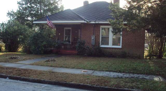 Photo of 503 Dukes Ave, Greenwood, SC 29646