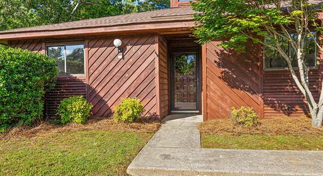 Photo of 315 Rock Knoll Dr, Greenwood, SC 29649