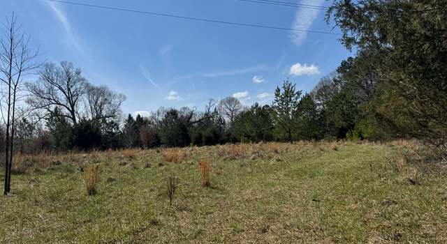 Photo of 22 Stone Gate Farm Rd, Donalds, SC 29638