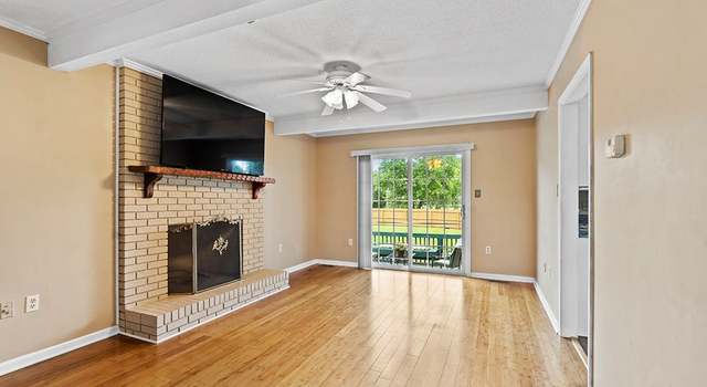 Photo of 101 Kingston Rd, Greenwood, SC 29649