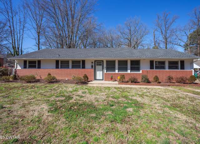Property at 247 Russell Rd, Jackson, TN 38301, 4 beds, 2 baths