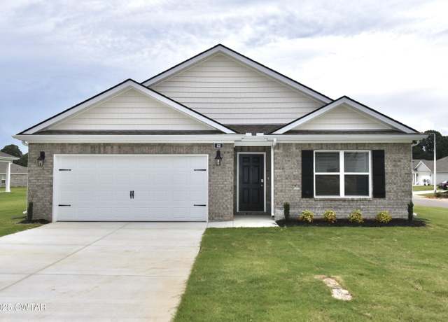 Property at 42 Vintage Grove Rd, Jackson, TN 38305, 4 beds, 2 baths