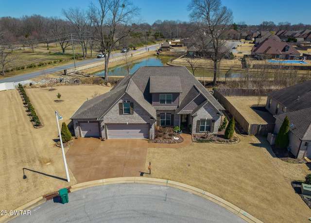 Property at 196 Millstream Dr, Jackson, TN 38305, 4 beds, 2.5 baths