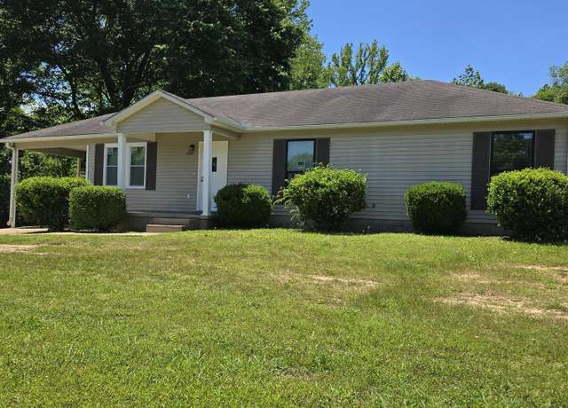 Property at 494 Mifflin Rd, Jackson, TN 38301, 3 beds, 2 baths
