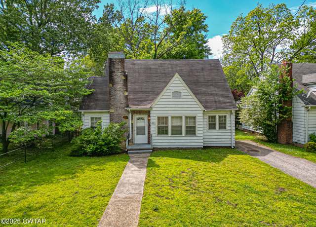 Property at 313 N 18th Ave, Humboldt, TN 38343, 4 beds, 2 baths
