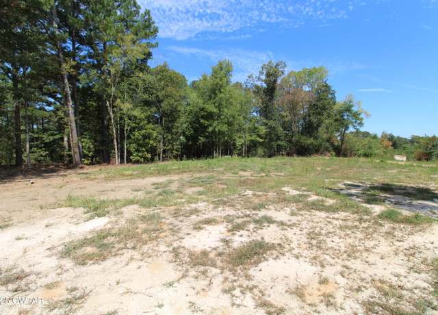 Property at 15 Ebenezer Rd, Lexington, TN 38351