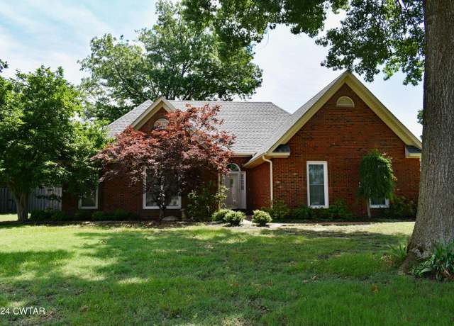 Property at 231 Chapel Creek Dr, Jackson, TN 38305, 4 beds, 2 baths