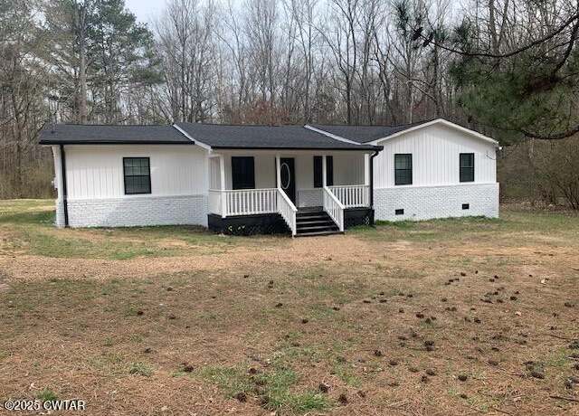 Property at 1321 Flatwoods Rd, Camden, TN 38320, 3 beds, 2 baths