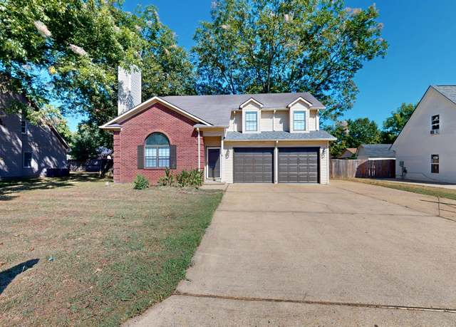 Property at 168 Pecan Cv, Dyersburg, TN 38024, 3 beds, 2.5 baths