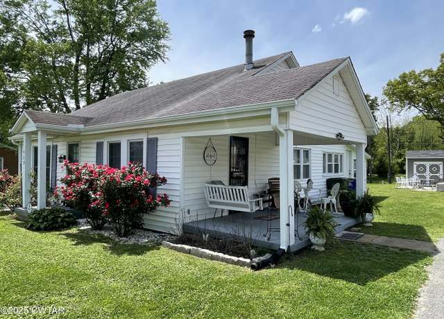 Property at 115 N Reynolds St, Mckenzie, TN 38201, 2 beds, 1 bath