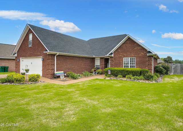 Property at 494 Summit Dr, Medina, TN 38355, 4 beds, 2 baths