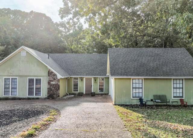 Property at 75 Ridgeoak Pl, Jackson, TN 38305, 4 beds, 2.5 baths