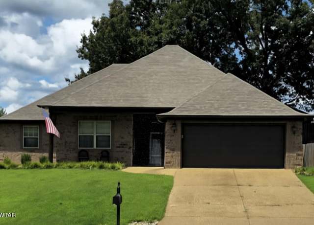 Property at 231 Hartfield Dr, Medina, TN 38355, 3 beds, 2 baths