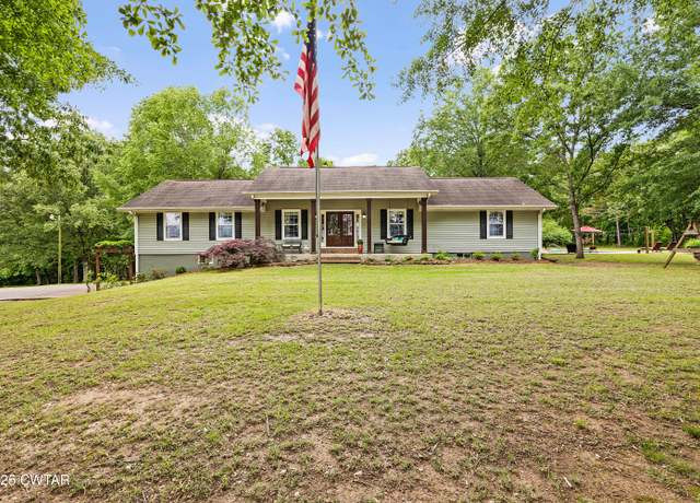 Property at 648 Boone Ln, Jackson, TN 38301, 4 beds, 4 baths