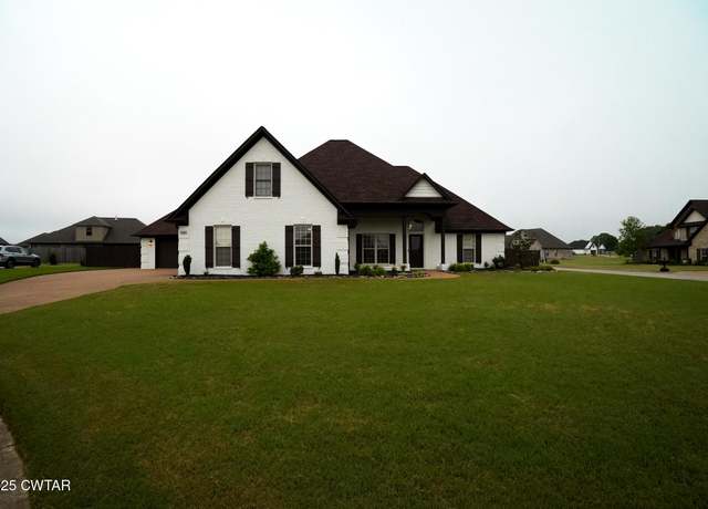 Property at 105 Pin Oak Cv, Medina, TN 38355, 4 beds, 3 baths