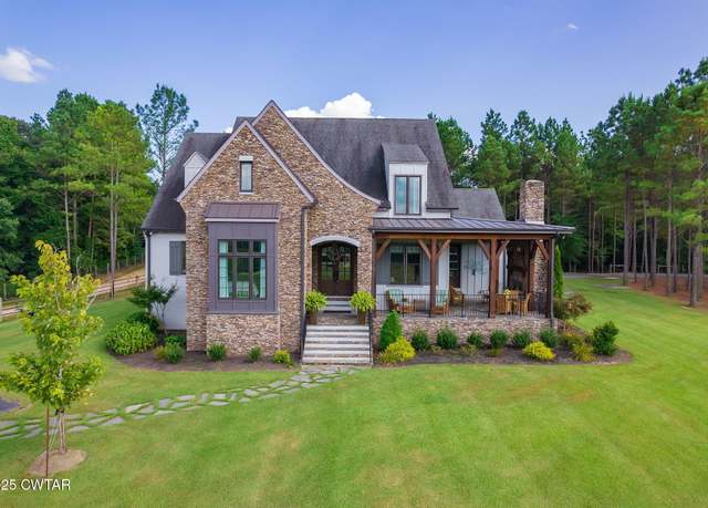 Property at 348 Countryside Dr, Lexington, TN 38351, 4 beds, 4 baths