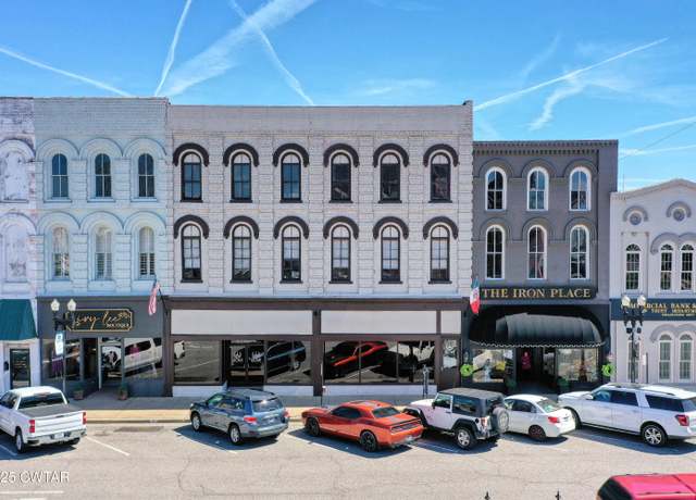 Property at 121 N Poplar St, Paris, TN 38242