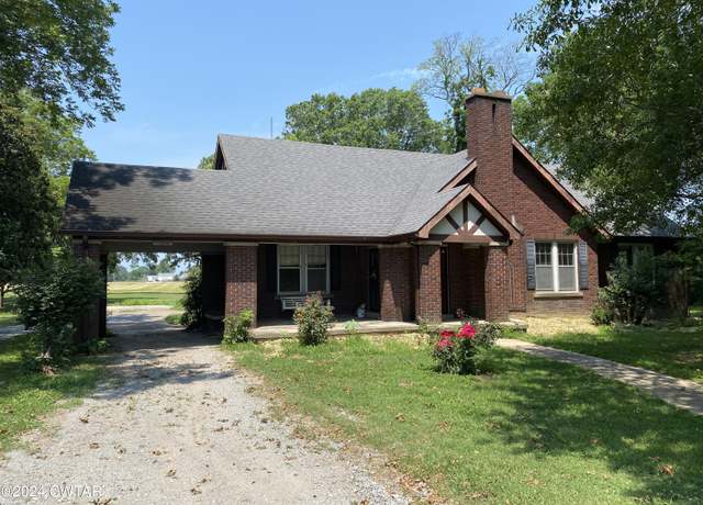 Property at 2941 Us-51 Hwy, Dyersburg, TN 38024, 4 beds, 2 baths