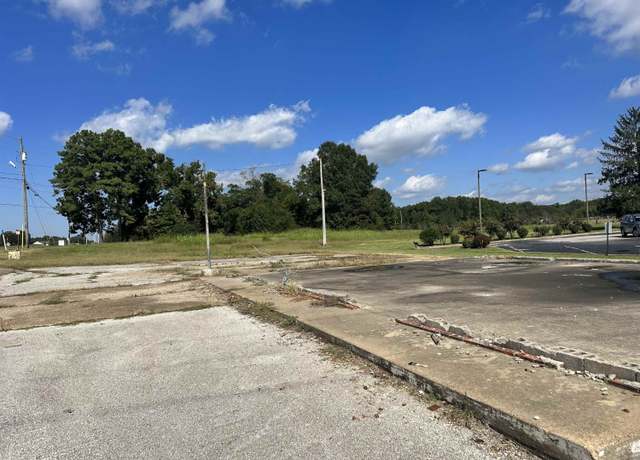 Property at 21540 Highway 22 Hwy, Parker's Crossroads, TN 38388