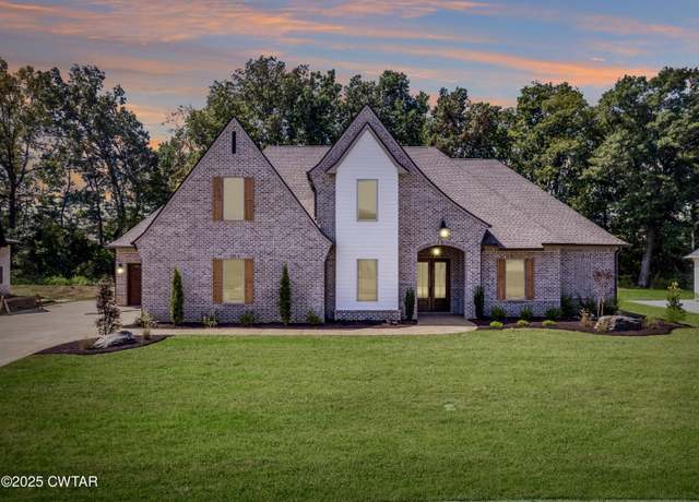 Property at 99 Buckingham Cv, Jackson, TN 38305, 5 beds, 3.5 baths