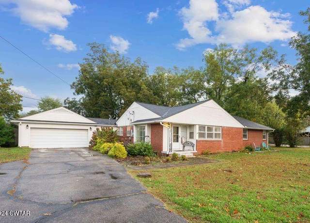 Property at 548 North Broad St, Lexington, TN 38351, 3 beds, 2 baths