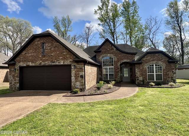 Property at 220 Hartfield Dr, Medina, TN 38355, 3 beds, 2 baths