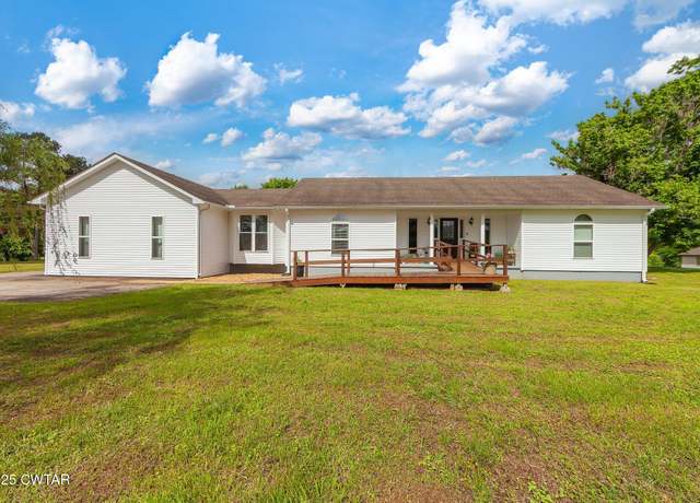 Property at 815 Trice Rd, Henderson, TN 38340, 4 beds, 2 baths