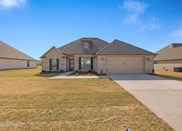 Property at 87 Garrison Dr, Jackson, TN 38305, 3 beds, 2 baths