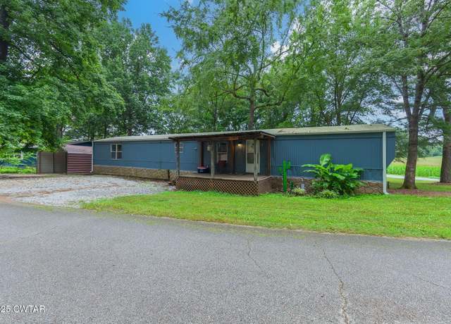 Property at 1343 Lost Creek Boat Dk Rd, Decaturville, TN 38329, 3 beds, 2 baths