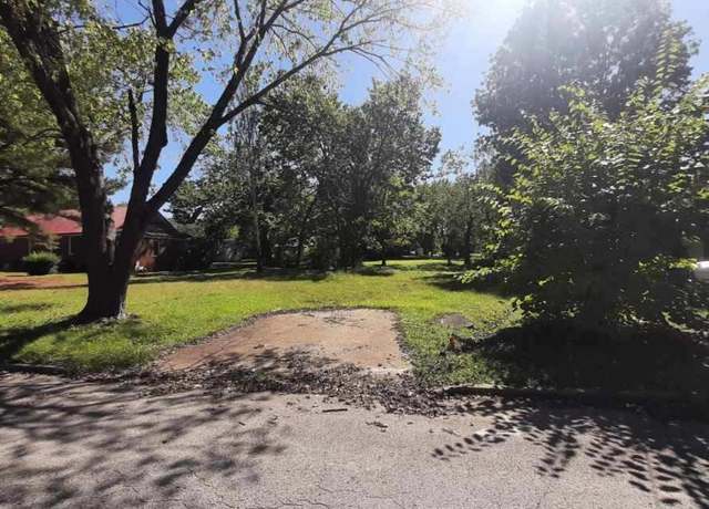 Property at 117 Washington St, Dyer, TN 38330