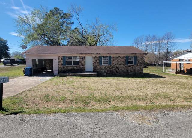 Property at 201 Cross St, Rutherford, TN 38369, 3 beds, 1 bath