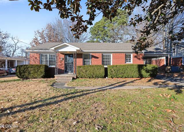 Property at 21 Waverly Dr, Jackson, TN 38301, 3 beds, 1.5 baths