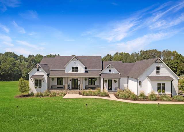 Property at 332 Medina Hwy, Milan, TN 38358, 4 beds, 4.5 baths