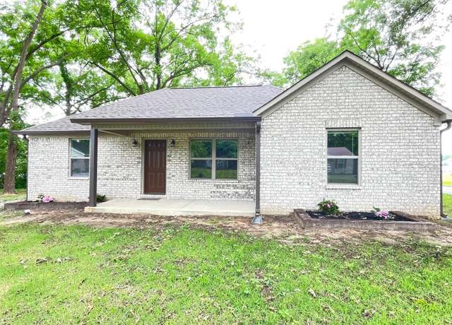 Property at 1028 Short St, Milan, TN 38358, 3 beds, 2 baths