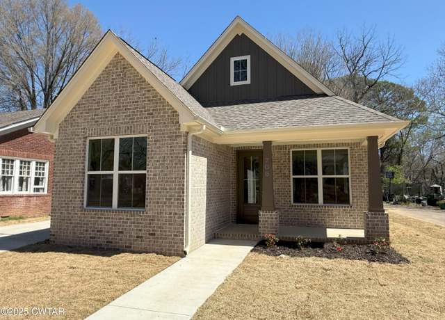 Property at 706 Lambuth Blvd, Jackson, TN 38301, 3 beds, 2 baths