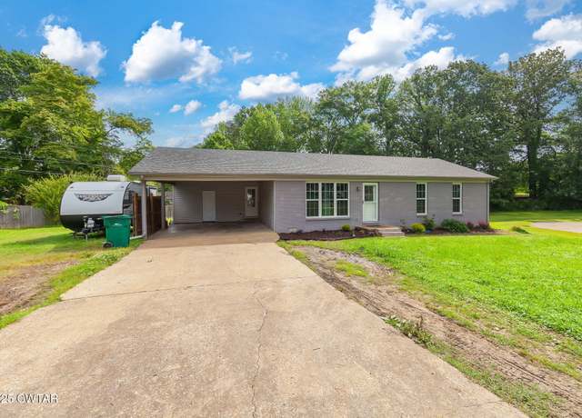 Property at 26 Timmy Cv, Jackson, TN 38301, 3 beds, 2 baths