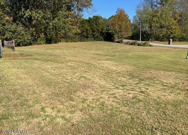 Property at 341 Kelly Dr, Humboldt, TN 38343